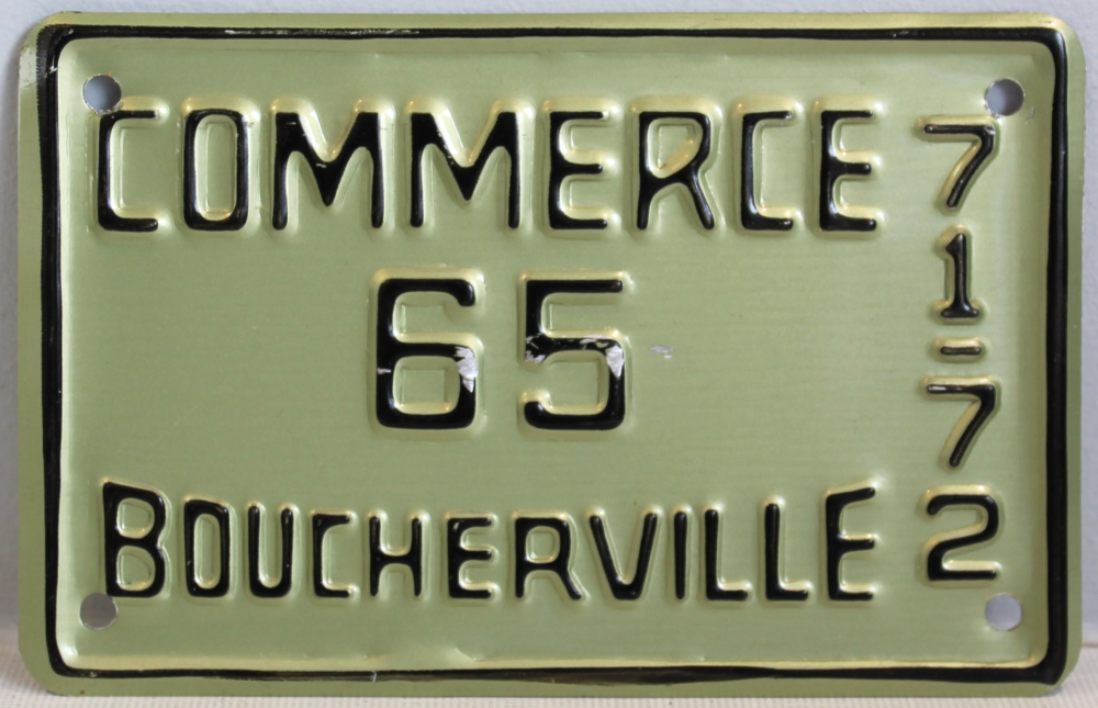 Plaque d'immatriculation COMMERCE Ville de Boucherville de 1971-72