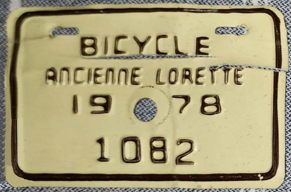 Plaque d'immatriculation BICYCLETTE Ville de L'Ancienne-Lorette 1978