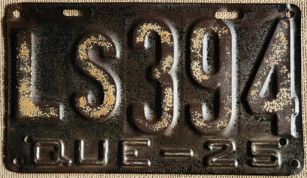 Plaque d'immatriculation Province de Québec LIVRAISON avec pneus solides (pleins) de 1925