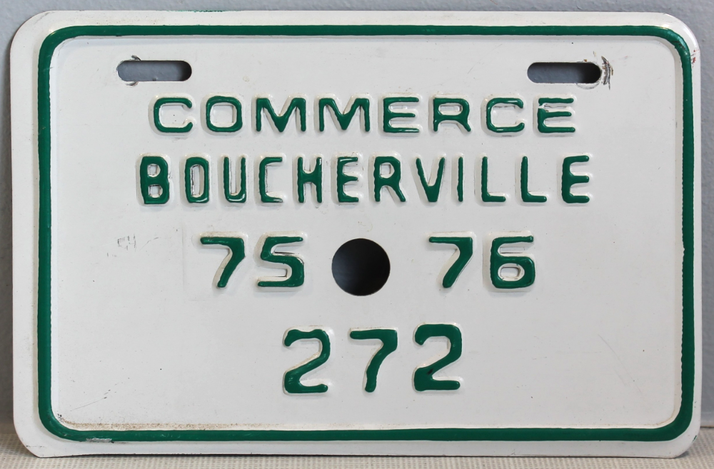 Plaque d'immatriculation COMMERCE Ville de Boucherville de 1975-76