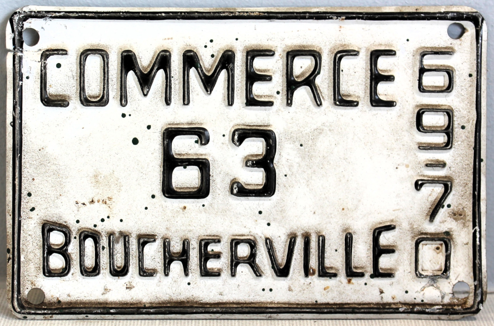 Plaque d'immatriculation COMMERCE Ville de Boucherville de 1969-70