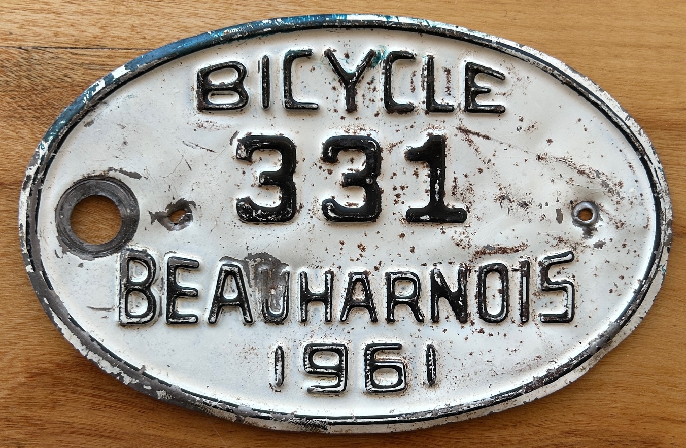 Plaque d'immatriculation BICYCLE Ville de Beauharnois de 1961