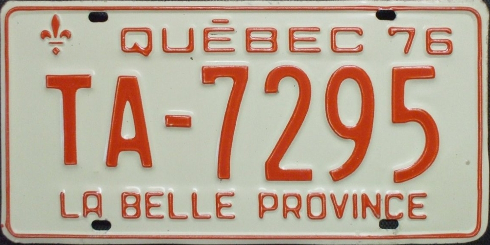 Plaque d'immatriculation de taxi d'agglomération du Québec de 1974