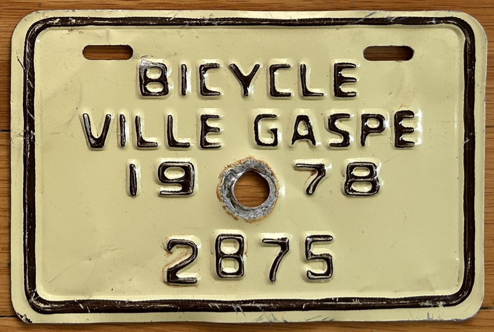 Plaque d'immatriculation BICYCLE Ville de Gaspé de 1978