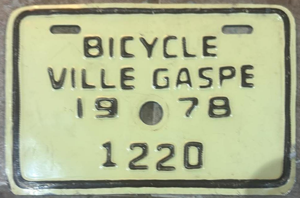 Plaque d'immatriculation BICYCLE Ville de Gaspé de 1978