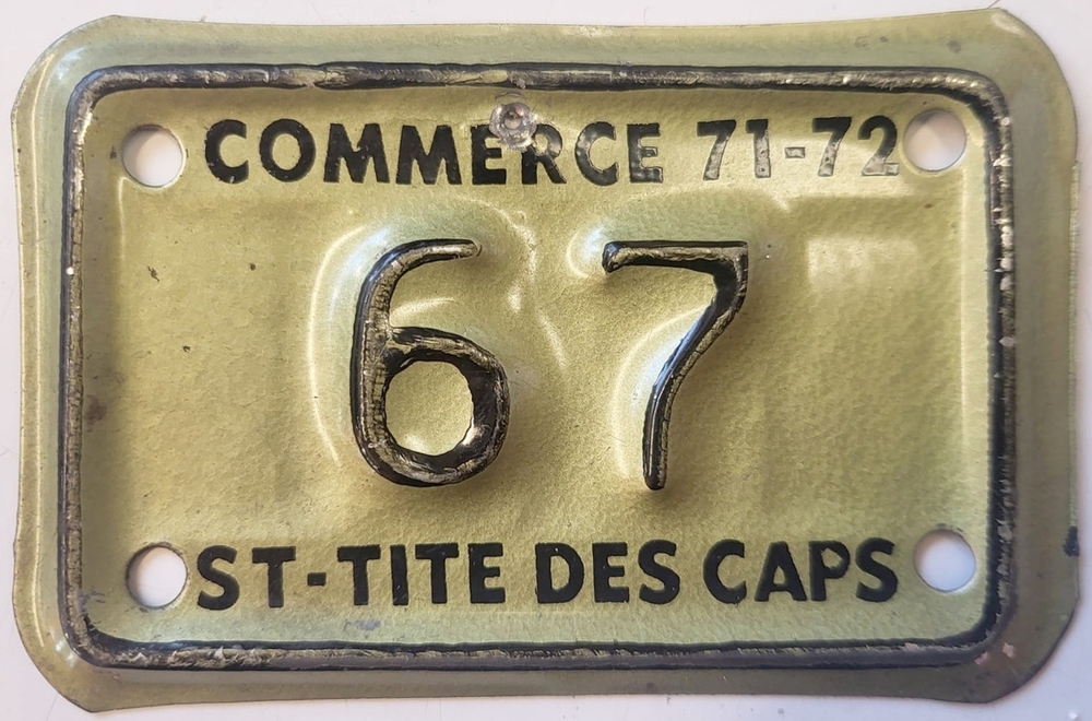 Plaque d'immatriculation COMMERCE Municipalité de Saint-Tite-des-Caps de 1971-72
