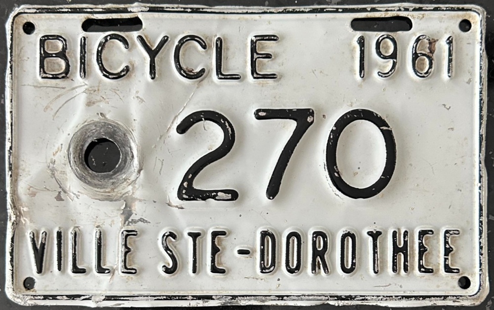 Plaque d'immatriculation BICYCLE Ville de Sainte-Dorothée de 1961