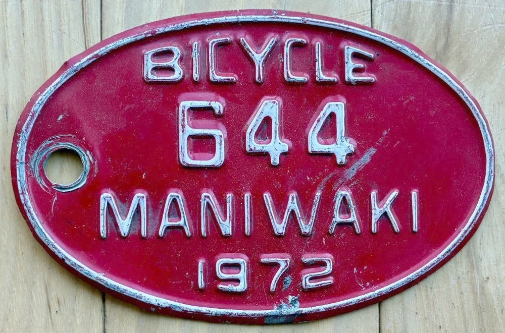 Plaque d'immatriculation BICYCLE Ville de Maniwaki de 1972