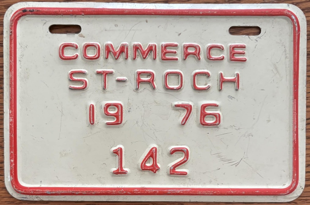 Plaque d'immatriculation COMMERCE Municipalité de Saint-Roch-de-l'Achigan de 1976